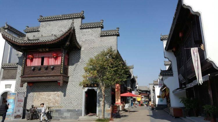 为什么说婚前同居有益婚姻和谐稳定?红迪网平台-分享、交流、探讨为什么说婚前同居有益婚姻和谐稳定?话题